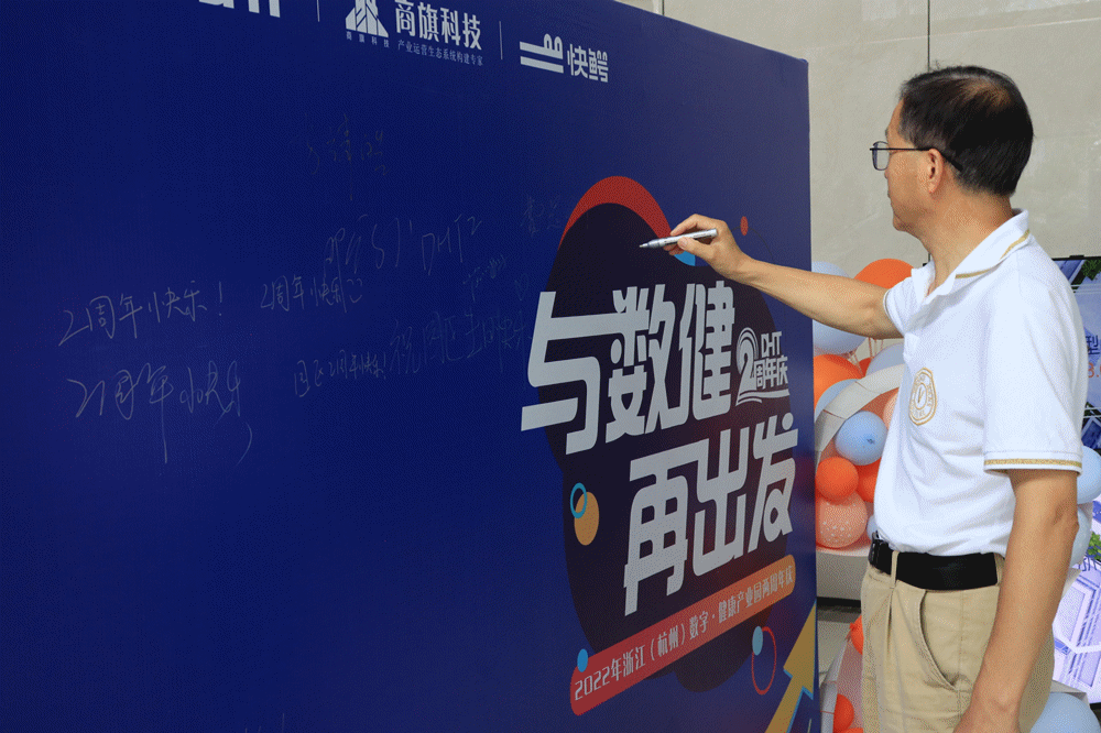 2_副本2.gif 2_副本2.gif